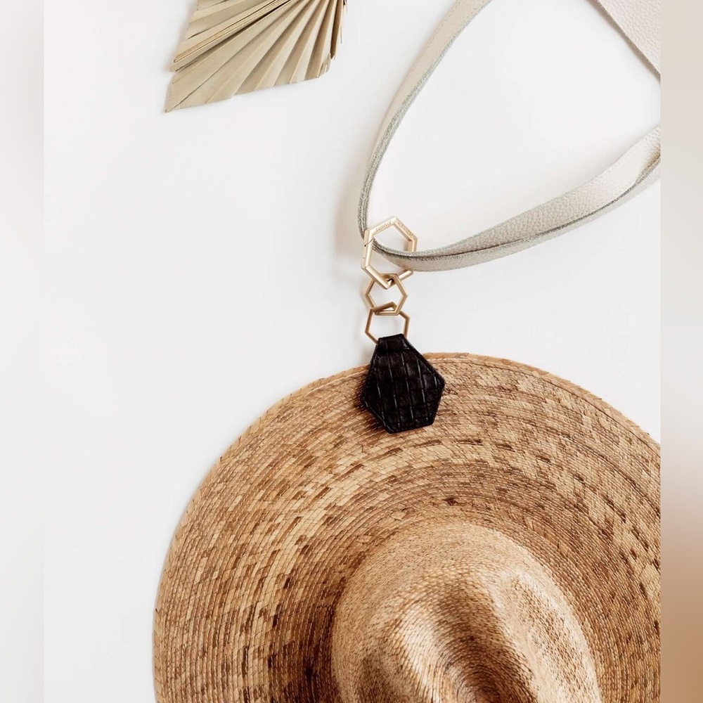 NEW HEX TOPTOTE HAT CLIP Keychain Bag Accessory